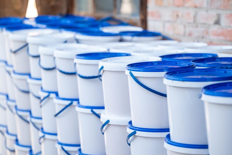 قیمت سطل‌ های پلاستیکی صنعتی با کیفیت ارزان + خرید عمده